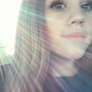 Meet your Posher, Lilly